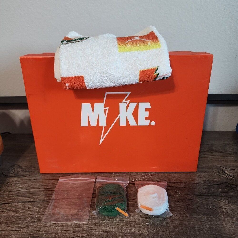 Nike Air Jordan 1 Retro Hi OG Men's Athletic Shoes Size 10.5 Orange Peel w/ Box - Picture 10 of 12